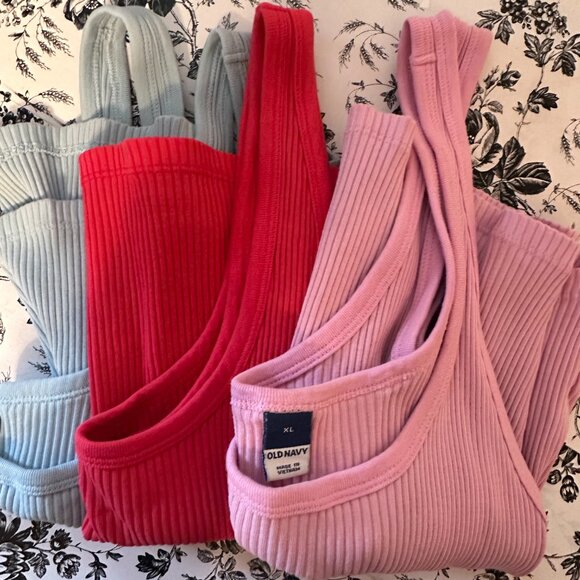 OLD NAVY  Rib-Knit Cropped Tank Top | Bundle of THREE Size XL - Picture 4 of 5